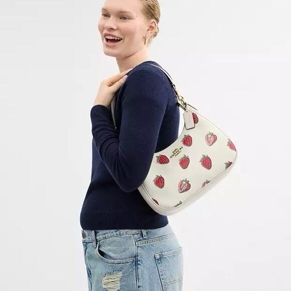 NWT COACH Teri Hobo Bag With Strawberry Print CAL67 Gold/Chalk - Picture 9 of 12